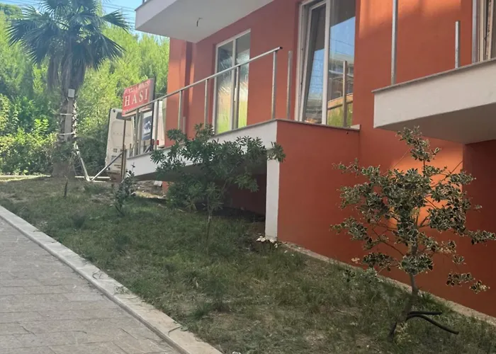 Jozef ,rana E Hedhun アパート